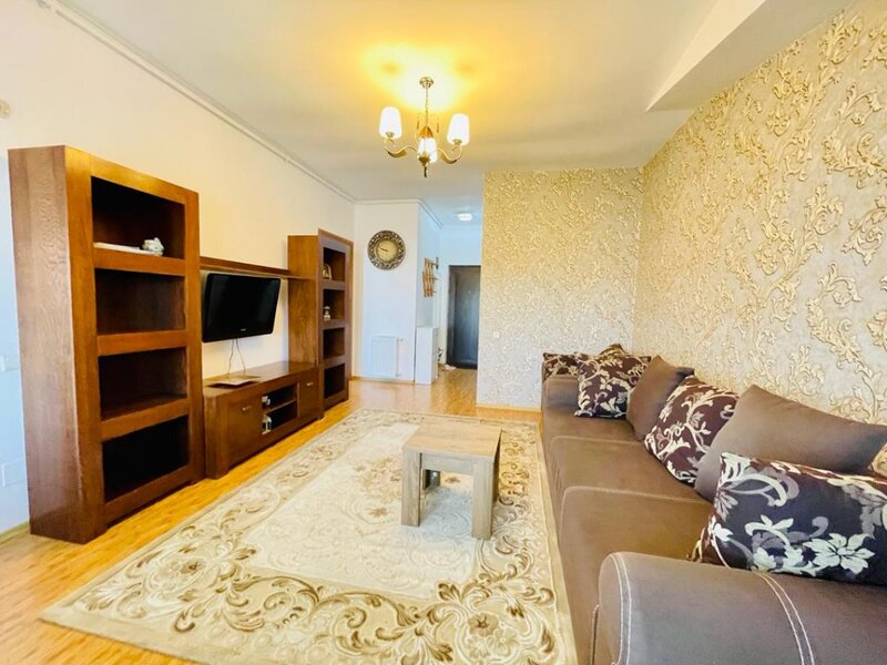 Bazilescu, tr. Fortunei, apartament 2 camere, mobilat, utilat.